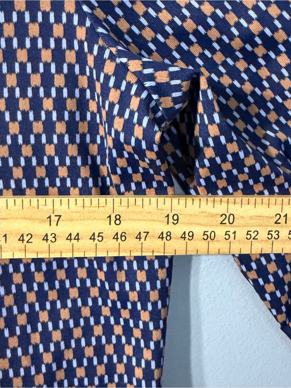 J. McLaughlin Durham Ruffle Blouse Navy Orange Geometric Top Size Medium - Picture 5 of 7